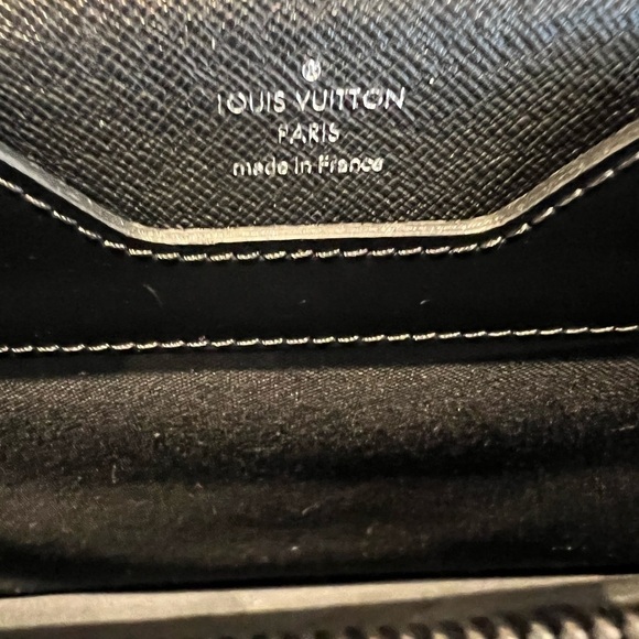Authentic Louis Vuitton briefcase - Picture 5 of 5